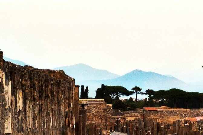 2 Hours Private Tour in Pompeii with Archaeologist - Stop 2: Anfiteatro Romano, One of the Best-Preserved Amphitheaters