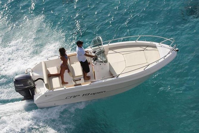 Amalfi Coast Boat Rental: Explore, Swim, and Relax at Your Pace - Entering The Amalfi Port With Staff Help (So You Can Drive)