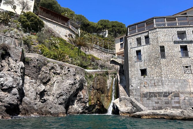 Amalfi Coast : Kayak-Snorkeling tour Pandora Cave & Hidden beach - Starting in Maiori: what the first 15 minutes sets up