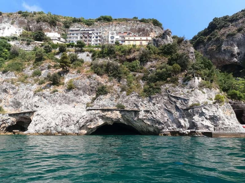 Amalfi Coast: Kayak & Snorkeling tour, sea caves and beach - What to bring for a smooth day on the water