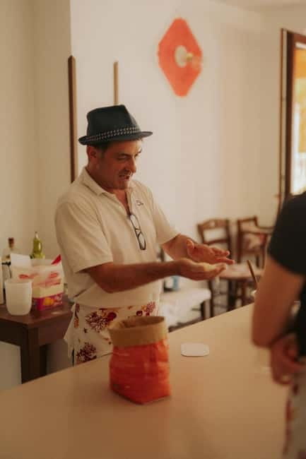Amalfi: Cooking Class with Pasta, Mozzarella, and Tiramisù - Should You Book La Perla Cookingclass in Amalfi?