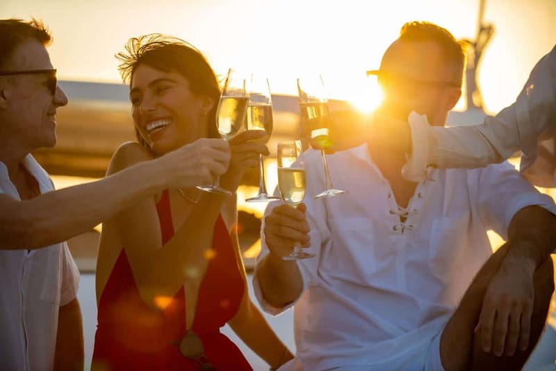 Amalfi: Sunset Boat Tour with Fruit and Drinks - The Sunset Route: Amalfi Westward Toward Praiano