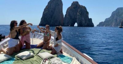 Capri: Island and Grottos Boat Cruise with Snacks and Drinks - From Marina Grande to the White and Green Grotto approach
