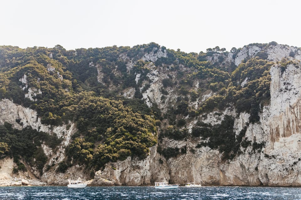 Capri: Island Boat Tour and Optional Blue Grotto Visit - Language and Guide Quality: What Helps—and What Can Fall Flat