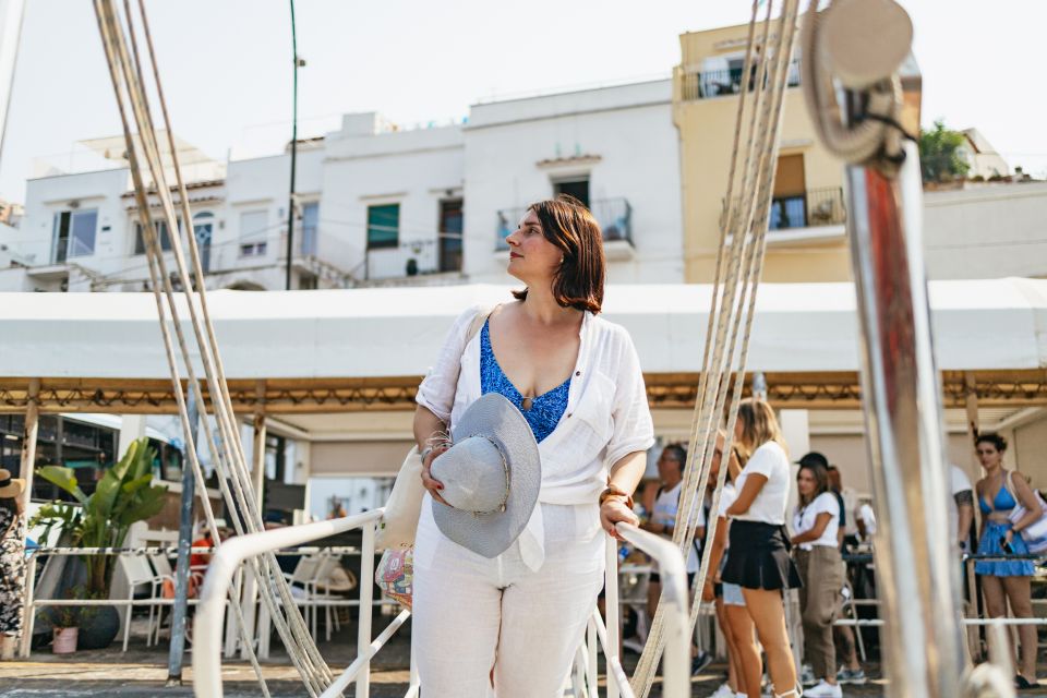 Capri: Island Boat Trip with Grottos - Key highlights at a glance