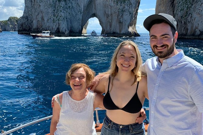 Capri Small-Group Boat Tour with Blue Grotto & Island Discovery - Grotta Verde and other cave moments: crystal water without the stress