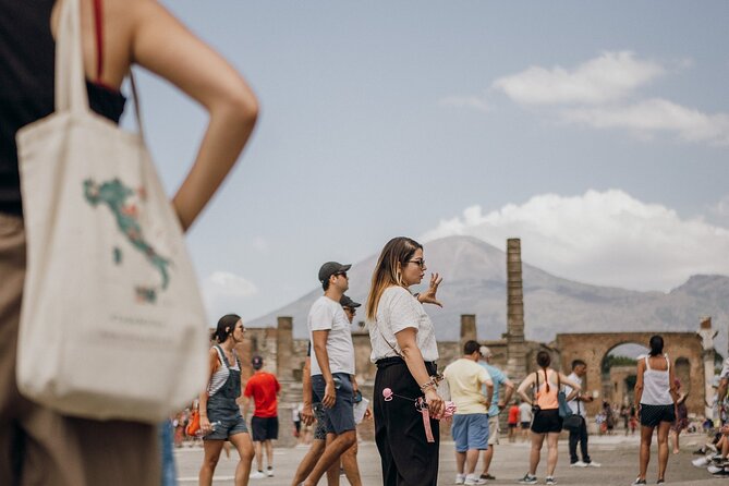 Complete Pompeii Skip the Line Tour with Archaeologist Guide - Where You Meet and How to Find Your Group