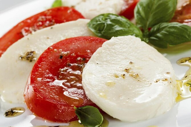 Cooking class with Pasta, mozzarella and Tiramisu with wine - Mozzarella, Pasta, Tiramisu on an Amalfi Farm