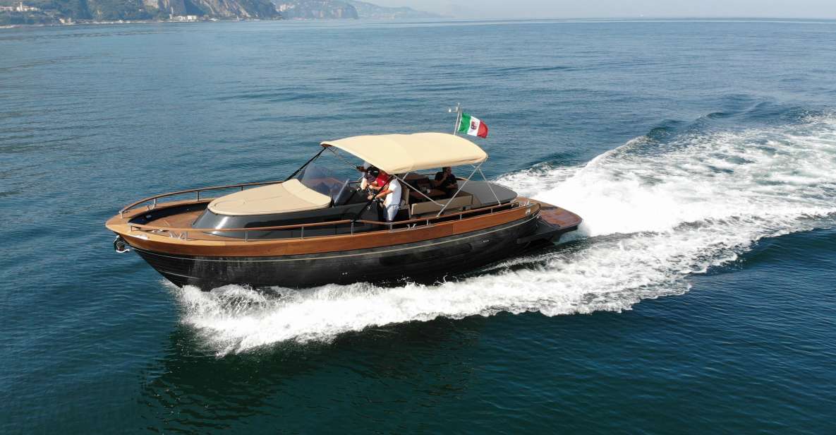 From Naples: Boat Tour to Capri Island with Aperitiv - Quick Capri Boat Highlights (What You’ll Really Notice)