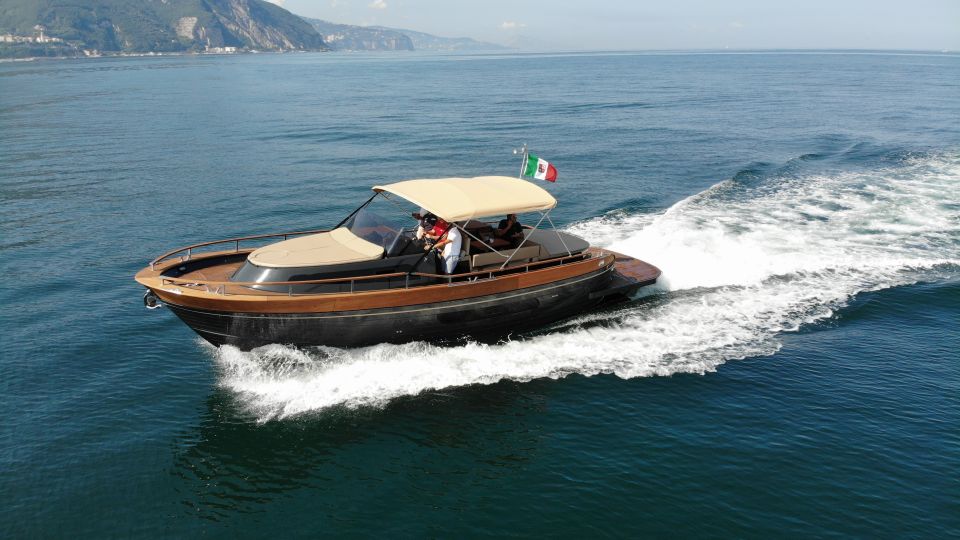 From Naples: Boat Tour to Capri Island with Aperitiv - From Naples Port to Capri: How the 8 Hours Work