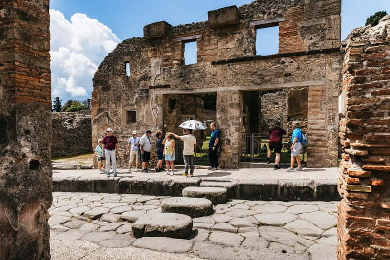 From Rome: Day Trip to Pompeii and Sorrento with Lunch - Timing in Pompeii: Guided Tour Plus Walk Time (and Why It Can Feel Fast)