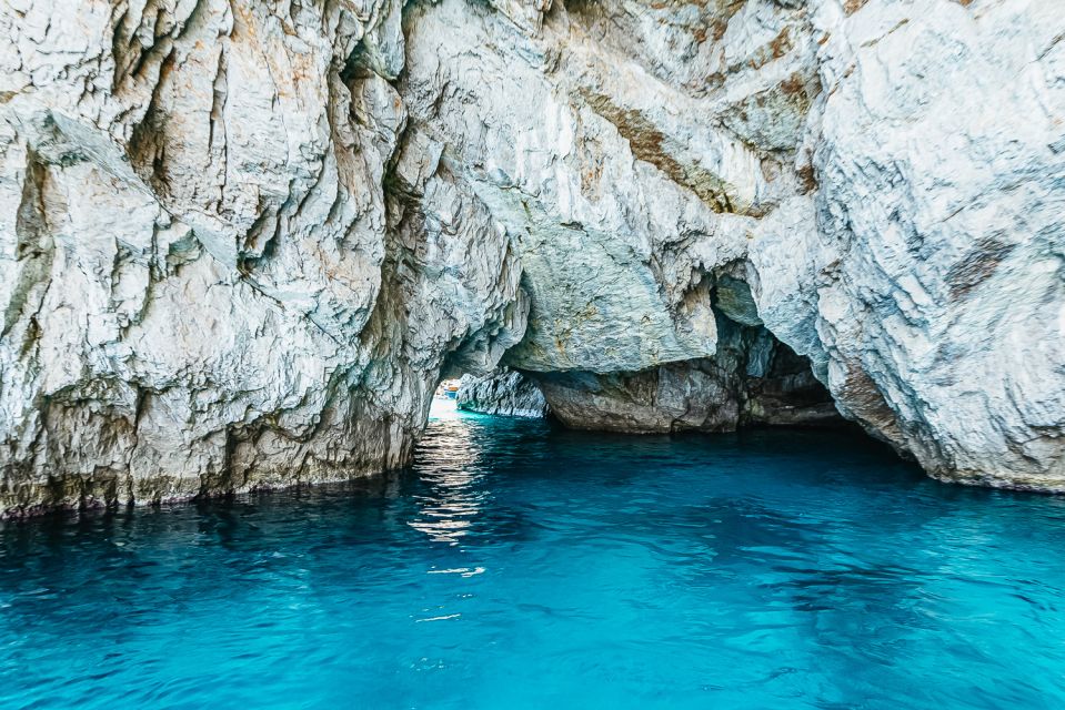 From Sorrento: Capri Guided Boat Tour - Cruising the Tyrrhenian Sea and the Main Stops Before You Reach Capri