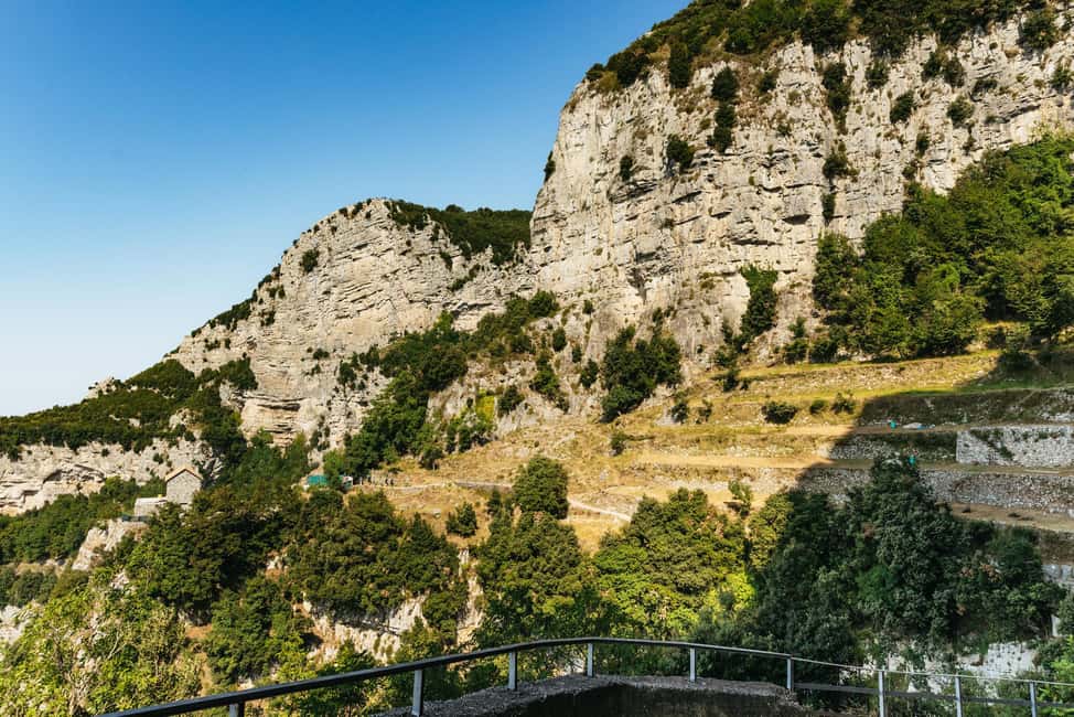 From Sorrento: Path of the Gods Guided Hike with Transfers - Entering the Path of the Gods from Sorrento