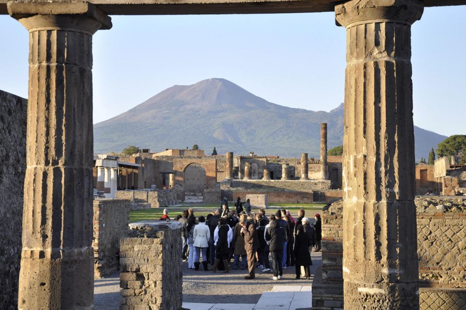 From Sorrento: Pompeii Ruins All-inclusive Guided Tour - Group size, earphones, and hearing your guide in crowded ruins