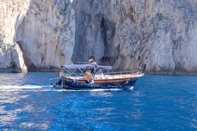 From Sorrento: Positano & Amalfi Coast Small-Group Boat Day Tour - Positano: The Beachfront Stroll and Lunch Timing