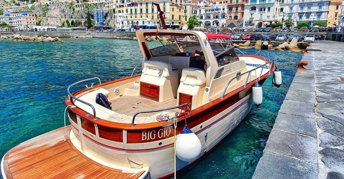 From Sorrento: Positano and Amalfi Boat Trip with Transfer - Amalfi on foot: 1.5 hours for the sights you actually want