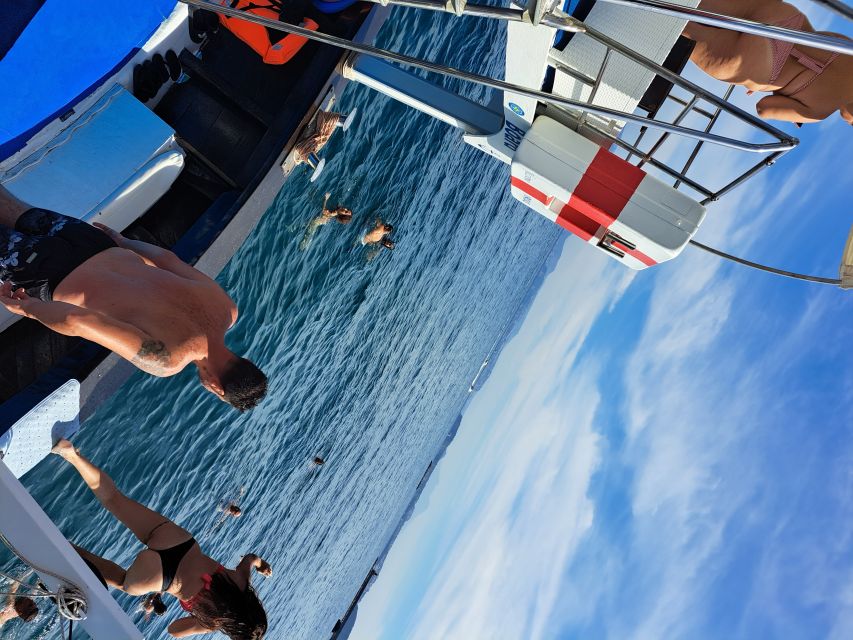Ischia: Island Boat Tour with Neapolitan Lunch & Snorkeling - Green Grotto lunch hour: where the day slows down