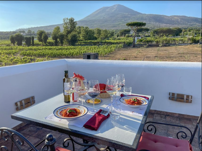 Mount Vesuvius: Vineyard Tour with Wine Tasting and Lunch - Getting There: The Real Make-or-Break Detail