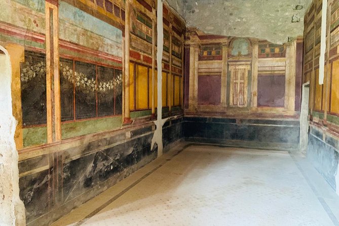 Mt Vesuvius and Pompeii Tour by Bus from Sorrento - The value mix: transport, tickets, guide energy, and small savings