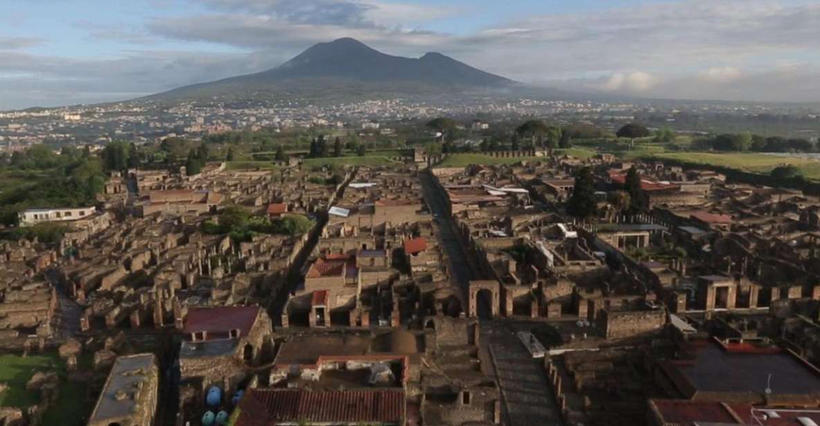 Naples: Pompeii and Herculaneum Tour with Tickets and Lunch - Key things I’d circle before booking