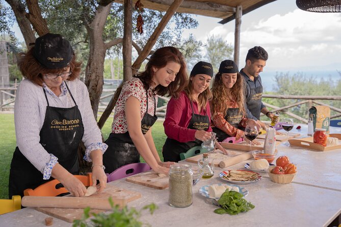 Pasta and Pizza Master Class with Pick Up in Sorrento - Lunch at 1:30: eating what you made (and why that’s a value boost)