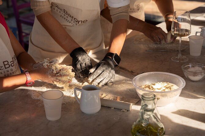 Pasta & Traditional Sorrento Cuisine with Pickup - 100% Hands On - Group size (max 18) and why it affects your learning