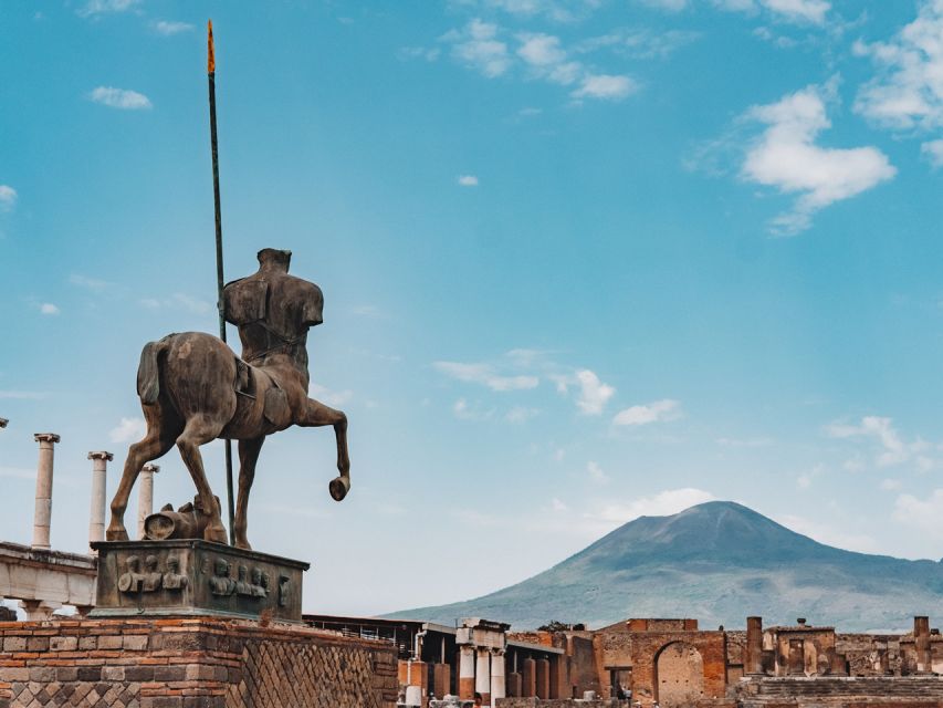 Pompei: Pompeii and Vesuvius Combo with Transfer and Tickets - FAQ