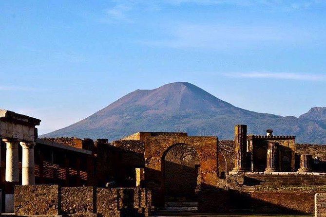 Pompeii: 2 Hour Private Tour with an Archeologist Guide - Where the Tour Starts (and Why That Matters for Your Day)