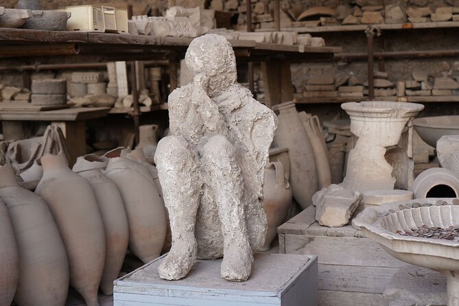 Pompeii and Herculaneum Small Group Tour with an Archaeologist - Guides, headsets, and the group size limit that matters