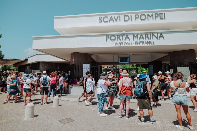 Pompeii and Herculaneum Small Group Tour with an Archaeologist - Lunch, pacing, and how to protect your day