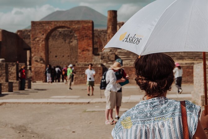 Pompeii and Mount Vesuvius Small Group Tour - Pompeii and Vesuvius, without the usual half-day hassle