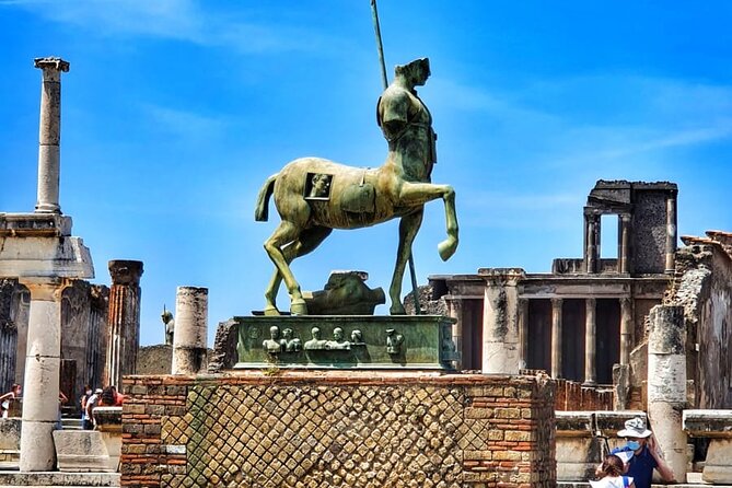Pompeii & Mount Vesuvius Tour with Guided Visit, Tickets & Lunch - Via dell’Abbondanza and the Market: The Everyday Street You Should Picture