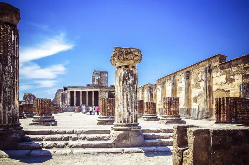 Pompeii Ruins Private Tour with Optional Skip-the-Line Entry - Everyday Roman Life After the Ash: Artifacts, Plaster Casts, and Pets