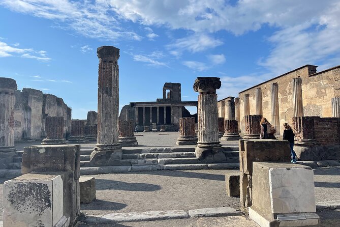 Pompeii Skip-the-Line Entry Small Group Guided Tour - Price and value: is $59.28 worth it?