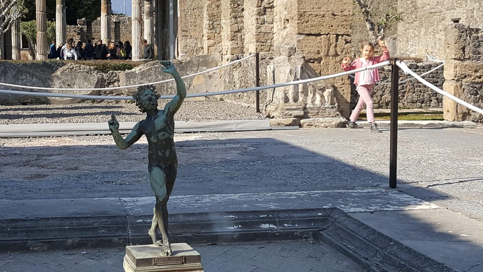 Pompeii: Skip-the-Line Tickets and Tour with Archaeologist - Time, Crowds, and How Much You’ll Get Done