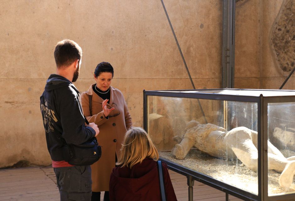 Pompeii: Skip-the-Line Tickets and Tour with Archaeologist - Skip-the-Line Entry: Saving Your Energy for the Walk