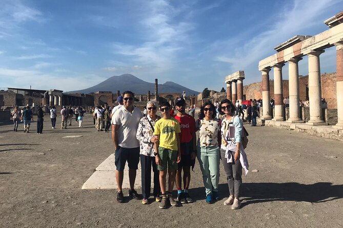 Pompeii Skip-the-line Tour with Archaeologist Guide - Shops, houses, and the Lupanare brothel: street life with uncomfortable honesty