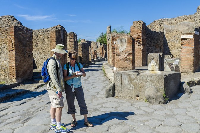 Pompeii Small Group Tour with an Archaeologist - Stabian Baths: The Oldest Thermal Complex You Can Still Read