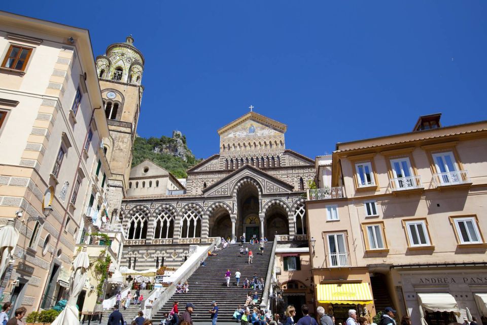 Positano, Amalfi and Ravello Sharing Tour from Sorrento - Ravello in 1 hour: Piazza Vescovado, Palazzo Rufolo, and Villa Rufolo views