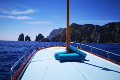 Private Island of Capri by Boat - Meeting at Piazza Angelo Ferraro: how to make it painless