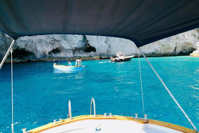 Private Island of Capri by Boat - Snorkeling and sun time: what included gear really means