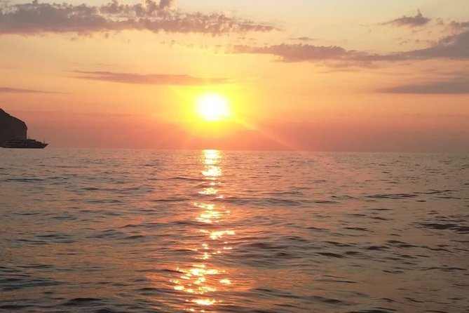 Private Sunset Cruise with Prosecco Onboard - Praiano seaviews and coastal sights: fishing village charm and possible grotto stops