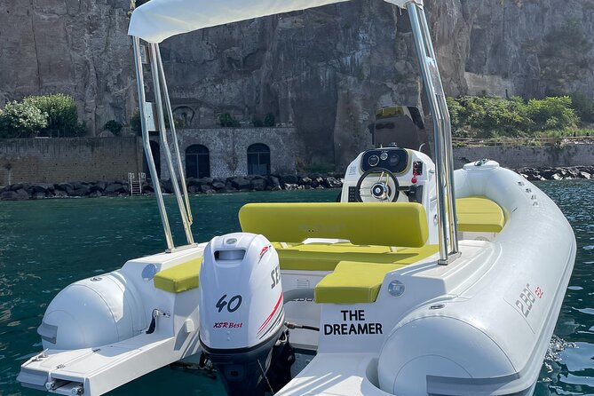 Self Drive Boat Hire - Key points worth knowing before you go
