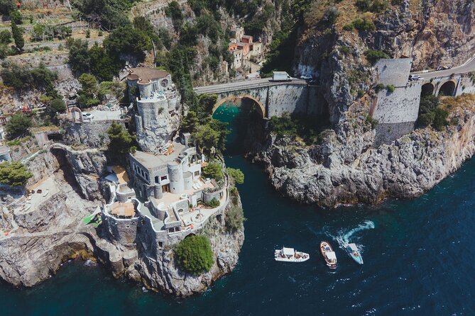 Small Group Amalfi Coast Boat Day Tour from Amalfi - La Gavitella in Praiano: beach time and how lunch fits