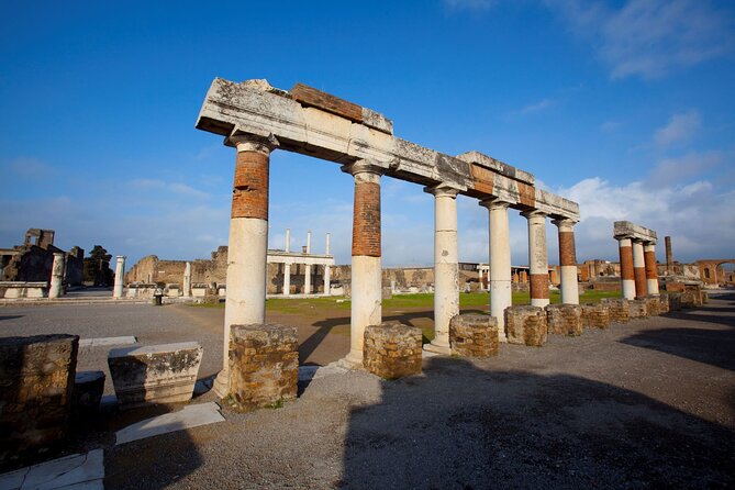 Small Group Guided Pompeii Tour from Positano - Time Reality Check: When 4–5 Hours Can Become Longer