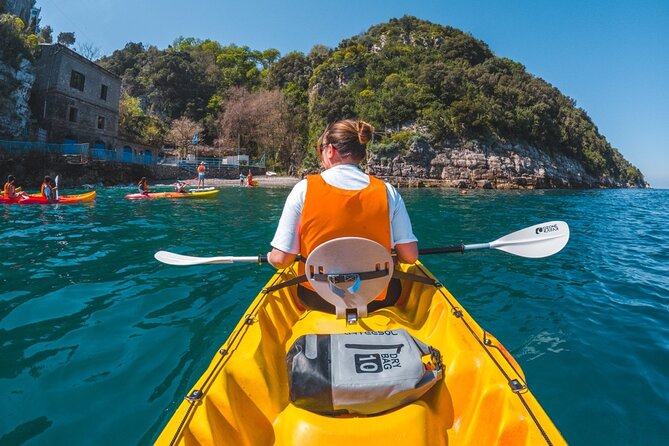 Small groups Kayak tour from Sorrento to Bagni Regina Giovanna - Key things that make this kayak tour work