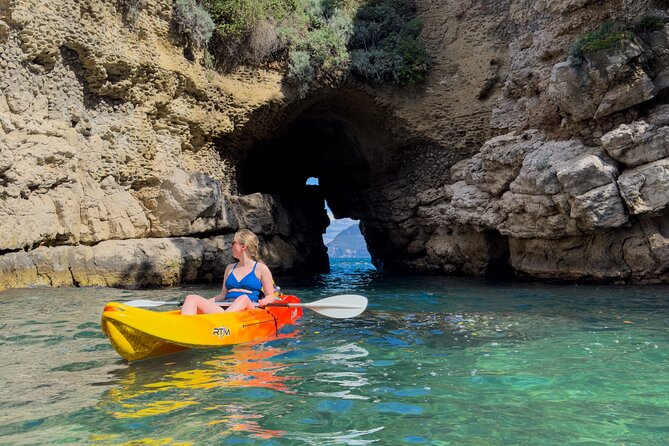 Small groups Kayak tour from Sorrento to Bagni Regina Giovanna - Who should book this kayak to Bagni Regina Giovanna