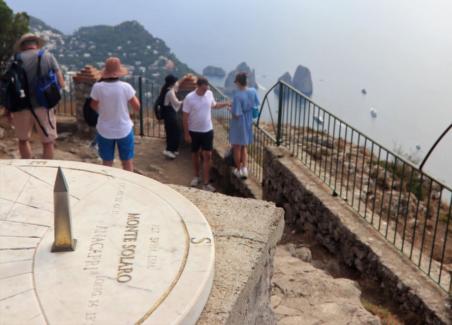 Sorrento: Capri, Anacapri and Blue Grotto Guided Tour - Meeting in Sorrento: start where you can find your guide