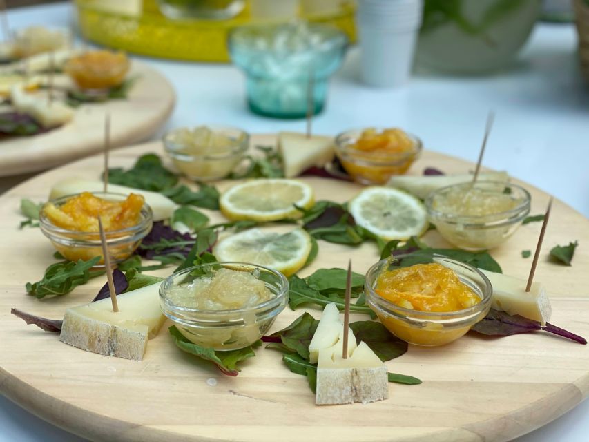 Sorrento: Lemon Garden Tour with Marmalade Tasting - Walking the Garden: How Pergola Training Shapes Lemon Flavor