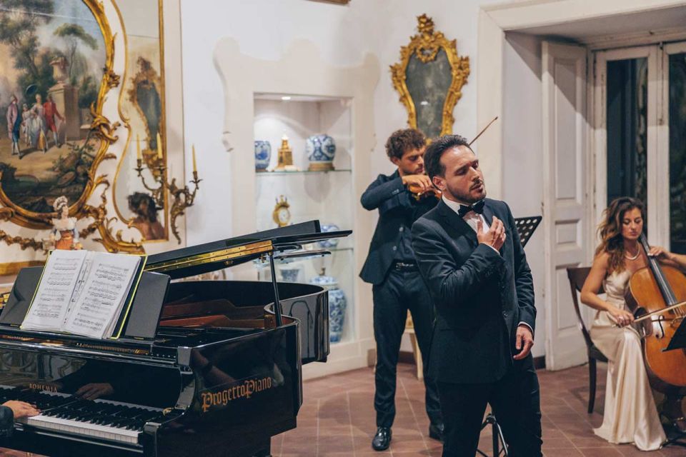 The Three Tenors in Sorrento: Opera Arias, Naples and Songs - Arrival and pre-concert garden time (this is part of the show)